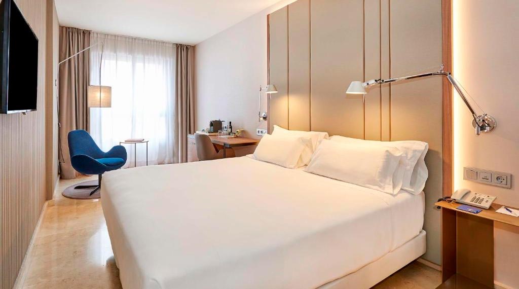 Habitación doble del NH Logroño Herencia Rioja