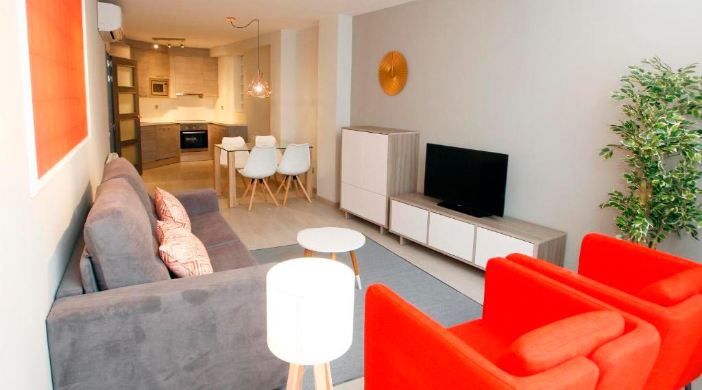 Salón y comedor - Apartamentos Real Lleida
