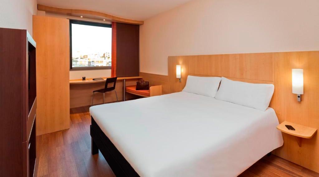 Habitación triple - Ibis Lleida